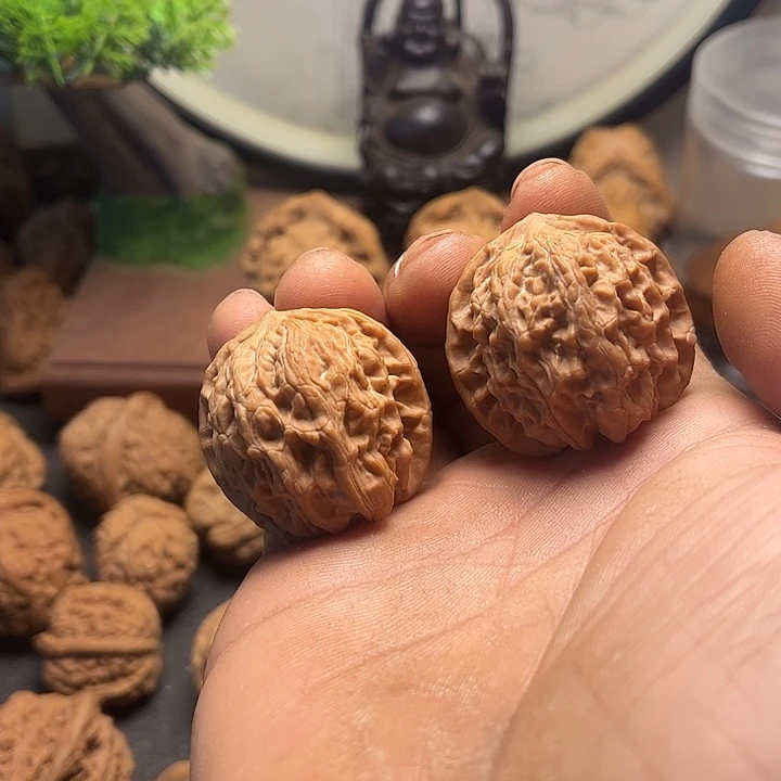 吊坠文玩核桃36红豆