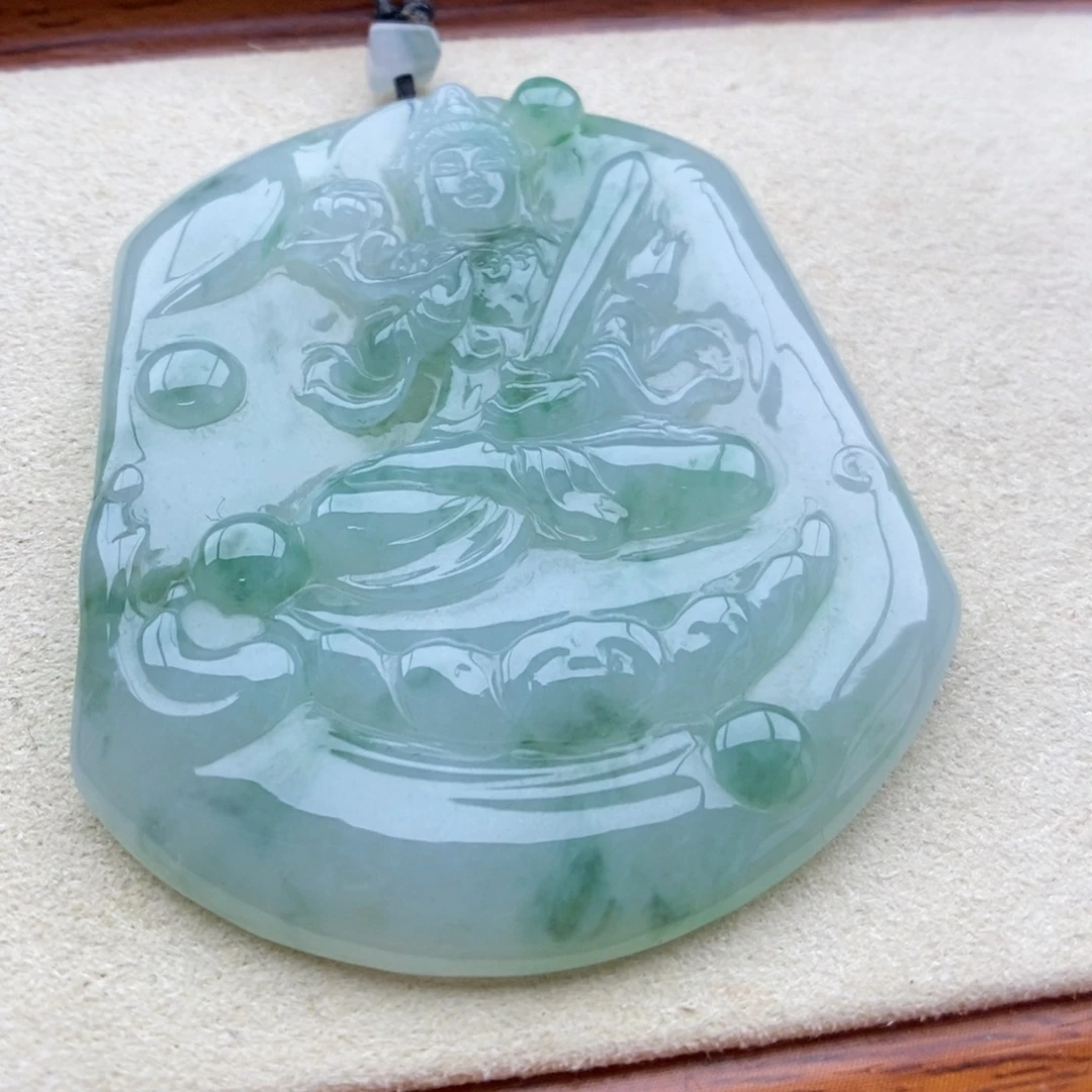 翡翠未镶嵌颈饰吊坠58