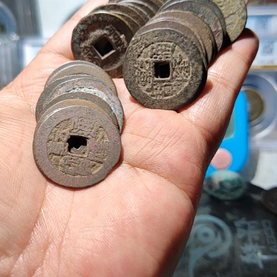 ◥***▬铜华夏收藏 乾隆通宝40枚一组