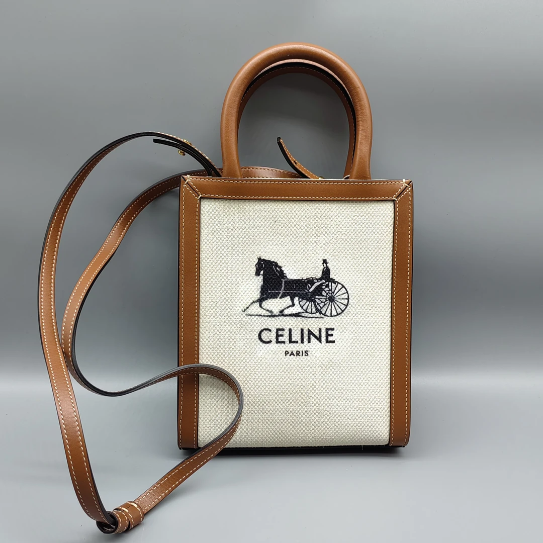 95新 Celine/思琳  马车琴谱手提斜挎包   1554 6033