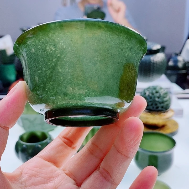 未镶嵌和田玉（青玉）把件