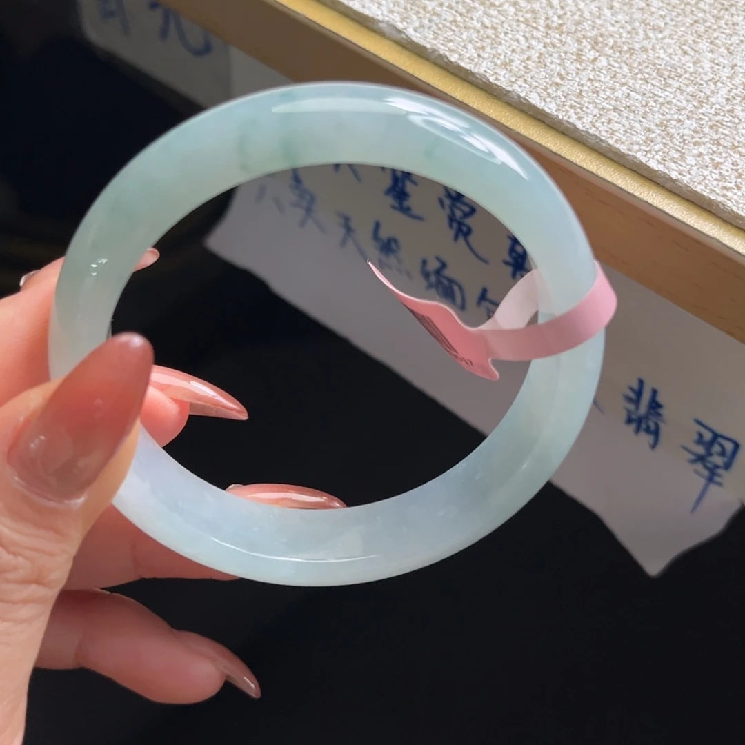 翡翠未镶嵌手镯手镯