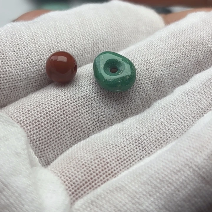 南红玛瑙未镶嵌珠宝奇石