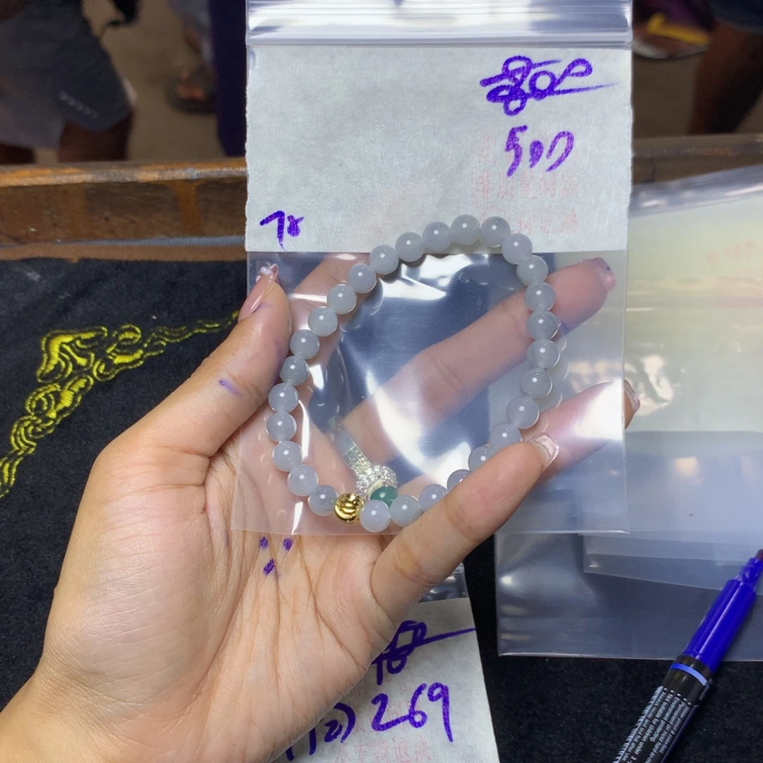 定制翡翠未镶嵌天然缅甸翡翠