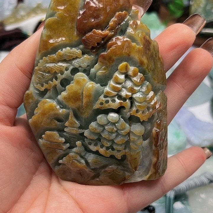 翡翠未镶嵌颈饰挂件