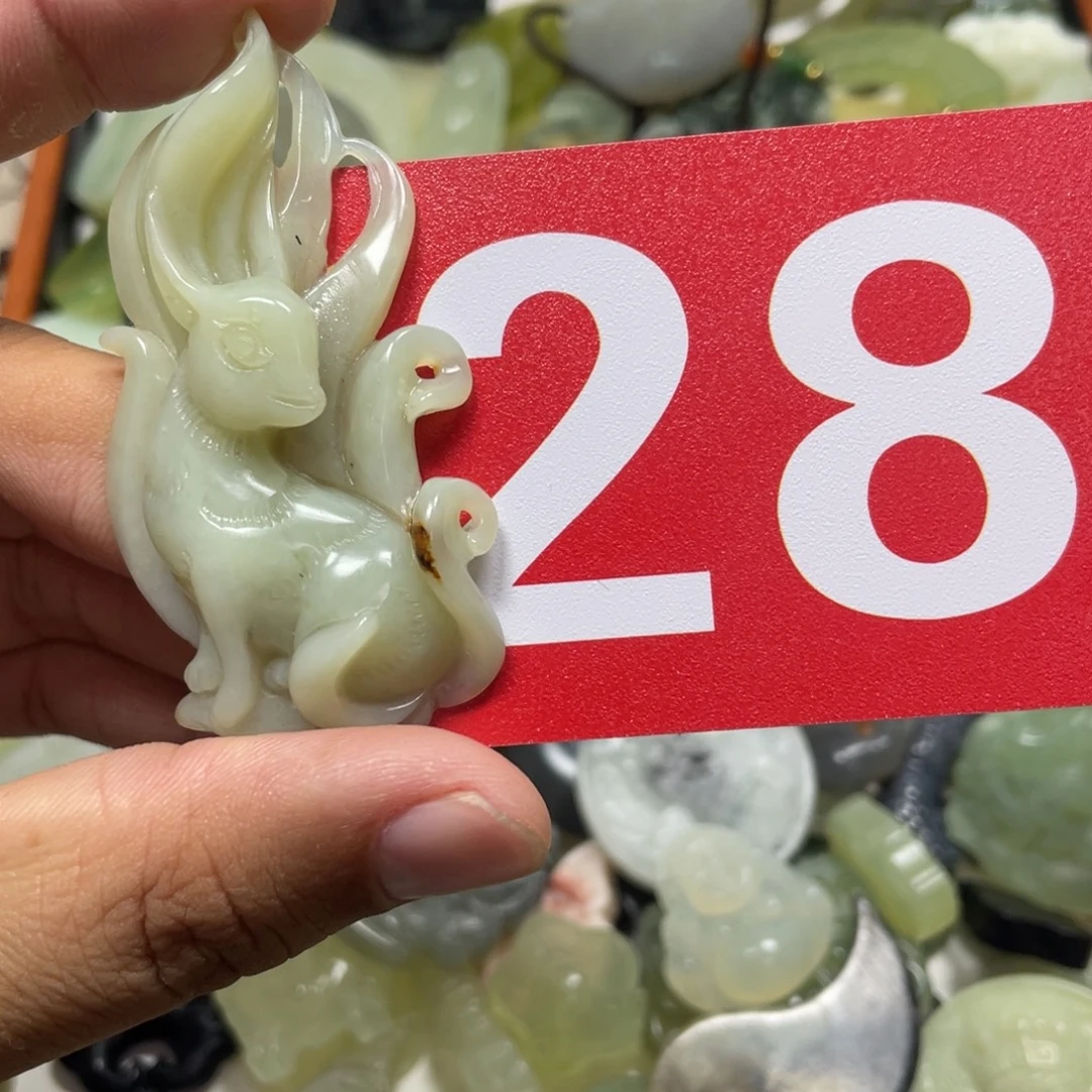 祝***暴蛇纹石玉合金颈饰