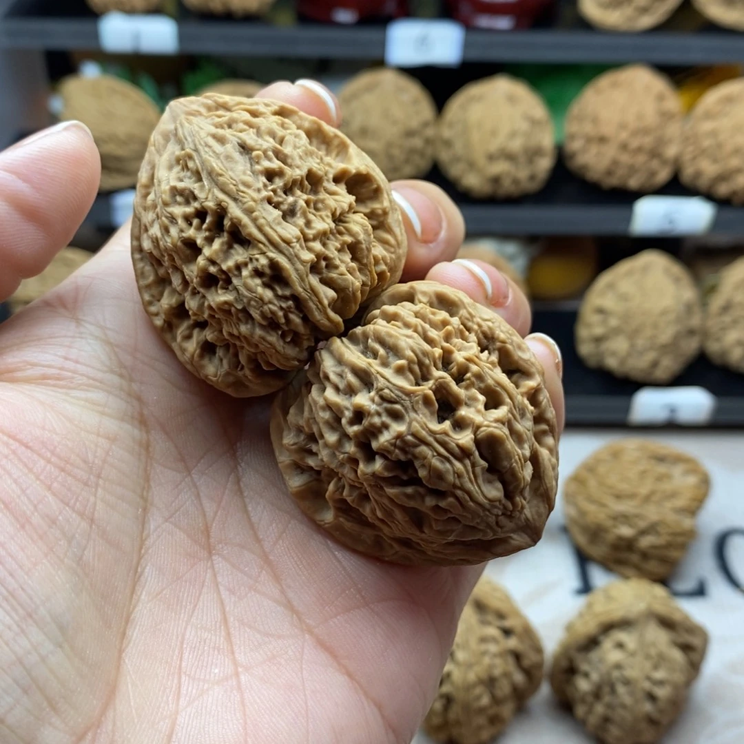 文玩核桃吊坠南疆