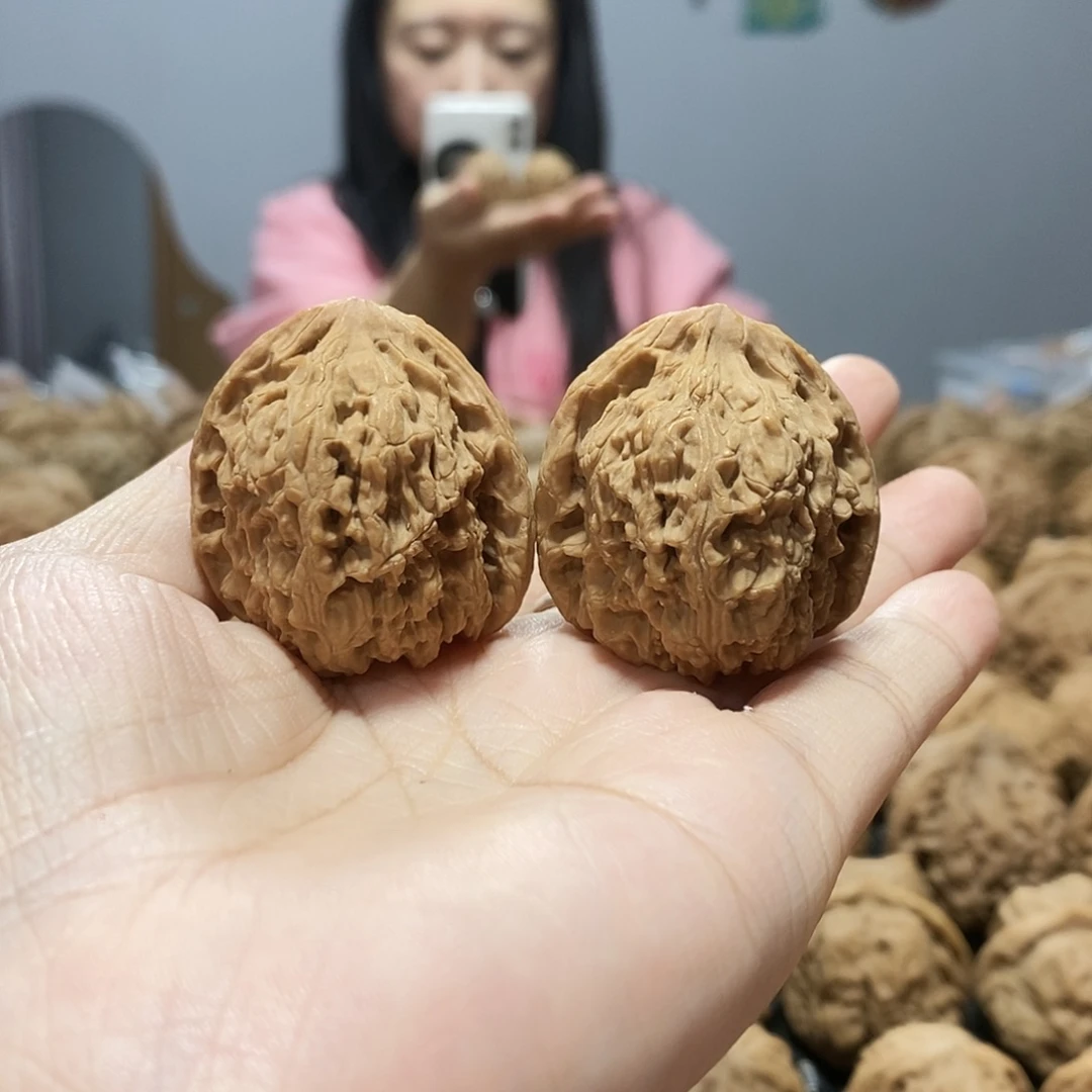 吊坠文玩核桃南疆35