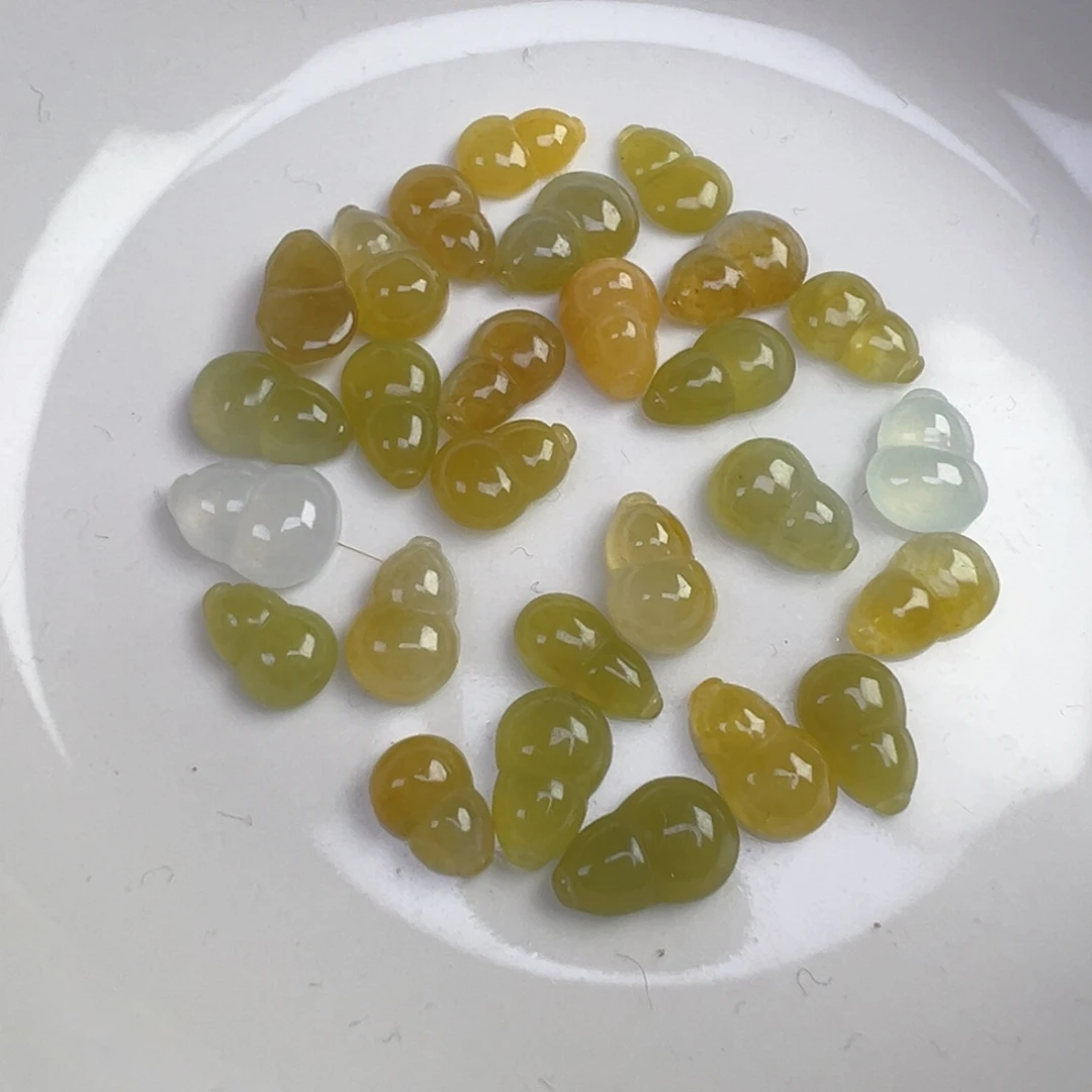 翡翠散珠葫芦一个