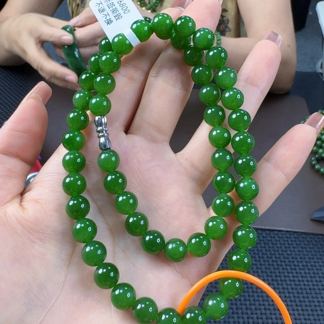 颈饰未镶嵌和田玉（碧玉）卡8