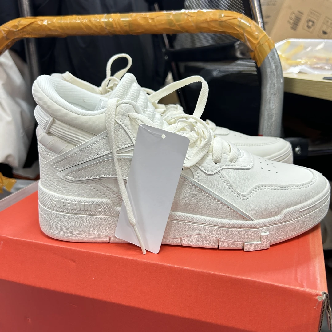 《B品以直播展示为准》鞋底试穿过（X1442）李宁女运动鞋AGCR234-51