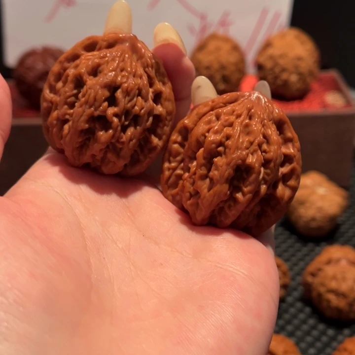 吊坠文玩核桃虎头