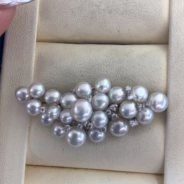 未镶嵌胸饰淡水珍珠