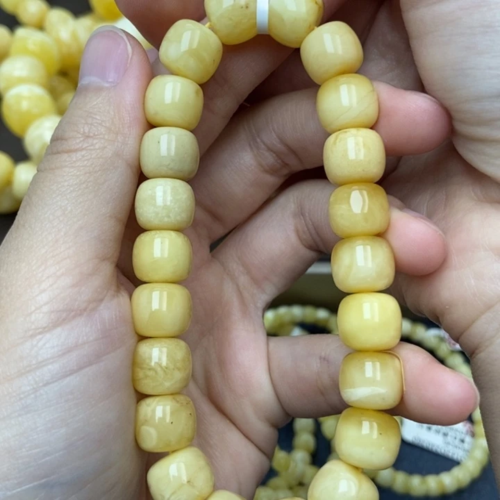 琥珀未镶嵌珠宝奇石78
