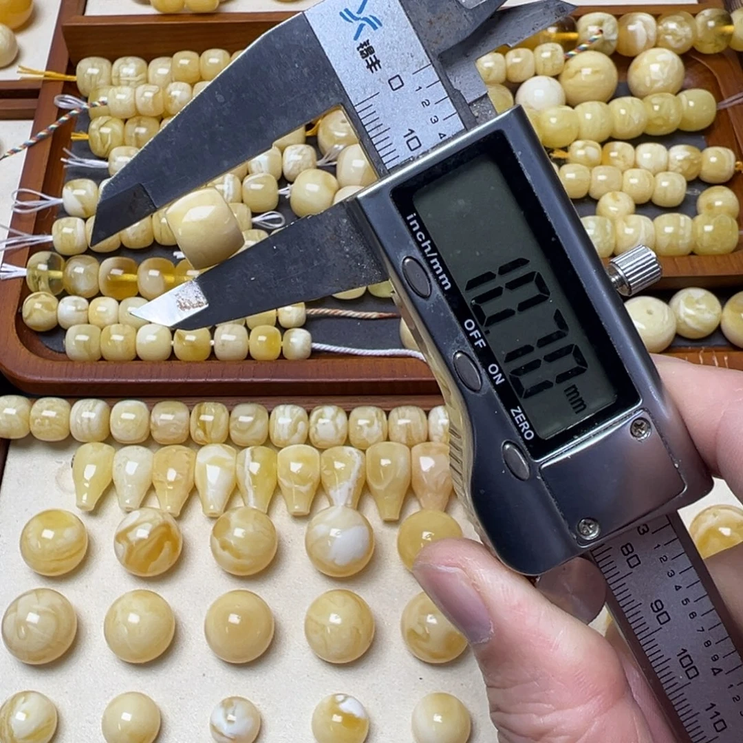 琥珀未镶嵌裸石琥珀蜜蜡