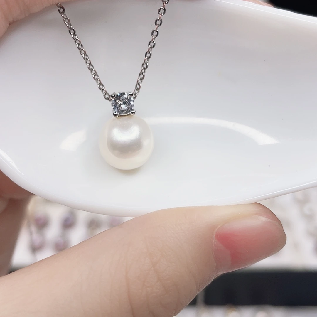 淡水珍珠合金吊坠(赠链)