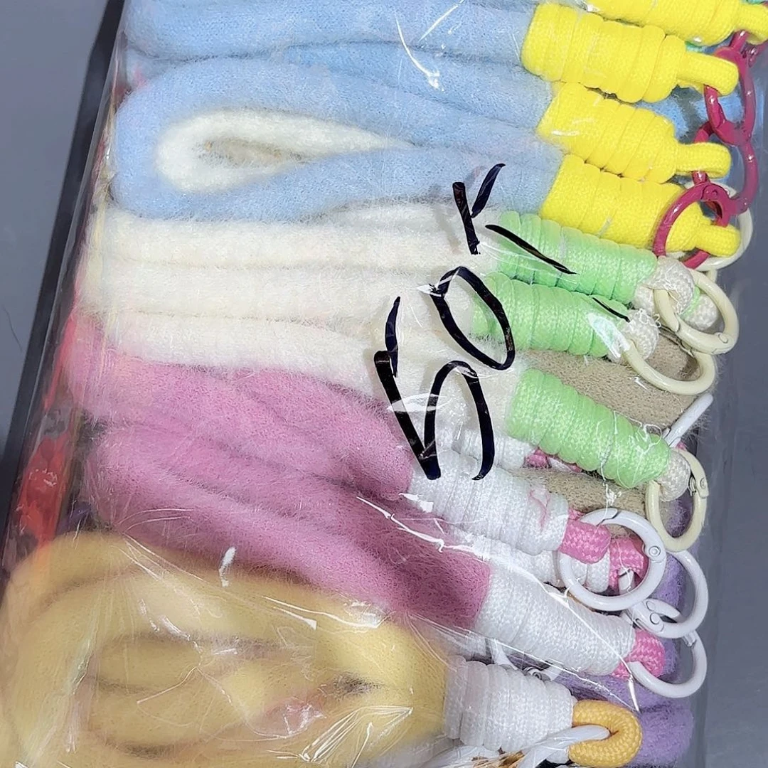 柒***玥亚克力非金属单品