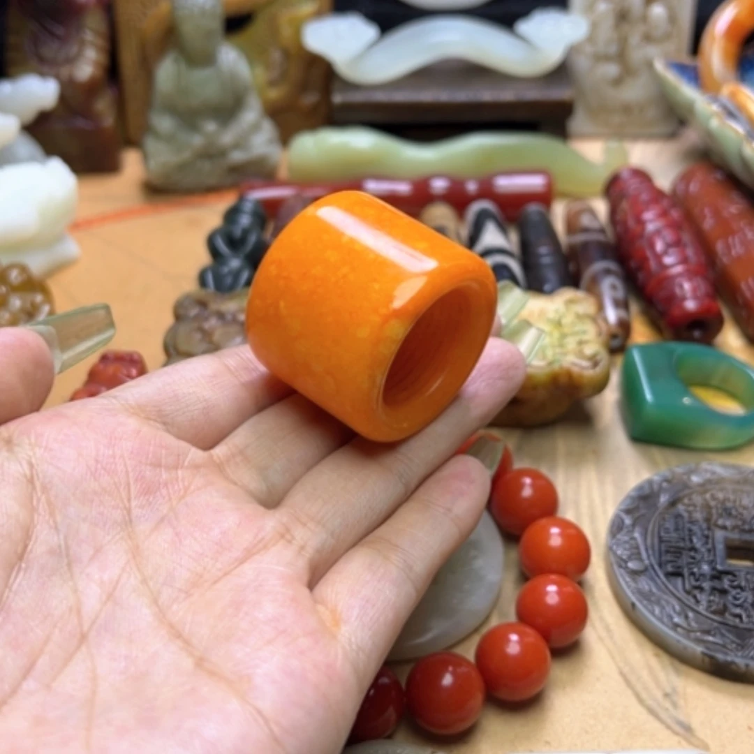 【闪购商品】蛇纹石玉未镶嵌颈饰
