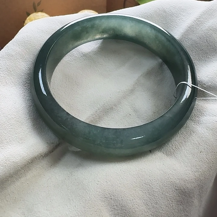 未镶嵌手镯翡翠翡翠