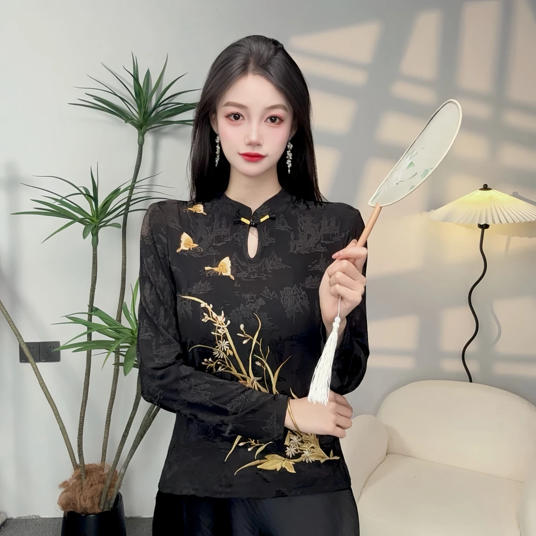 （双赢）新中式蝶恋花重工刺绣古韵打底衫3166