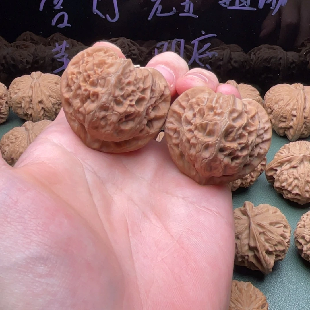 把件核桃42全品新宫灯