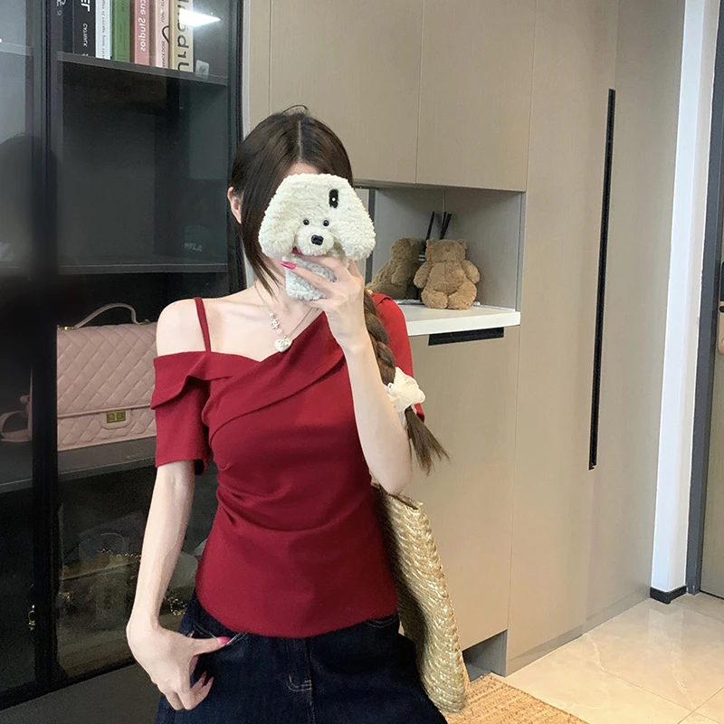 纯欲风单肩斜肩露肩短袖T恤女2025夏季大码胖mm洋气小衫掐腰上衣