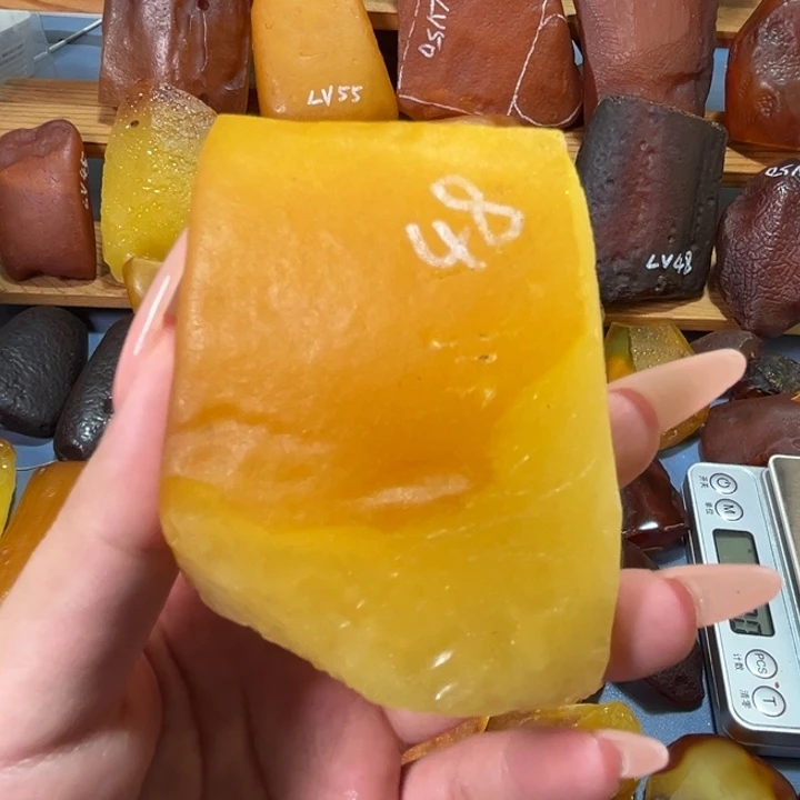 定制琥珀波罗的海琥珀