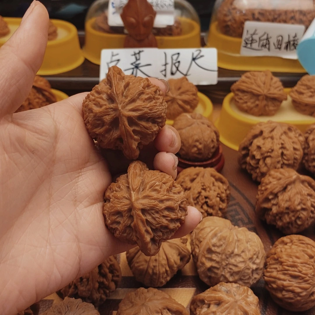 把件文玩核桃41全品宫灯