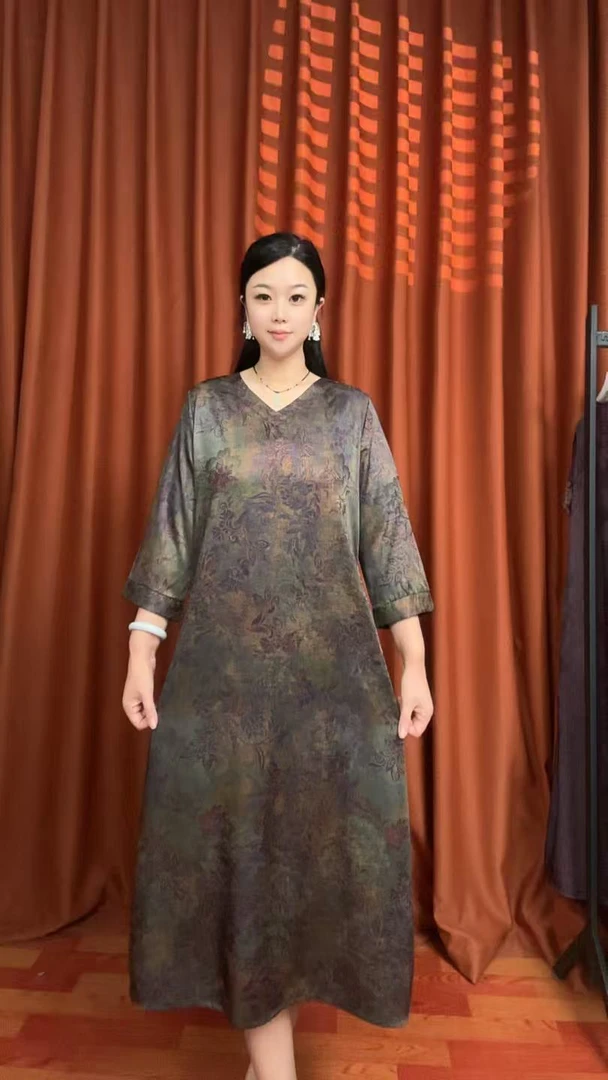 (凤尾花）简约V领时尚显瘦气质女装宽松中长款连衣裙---腰封