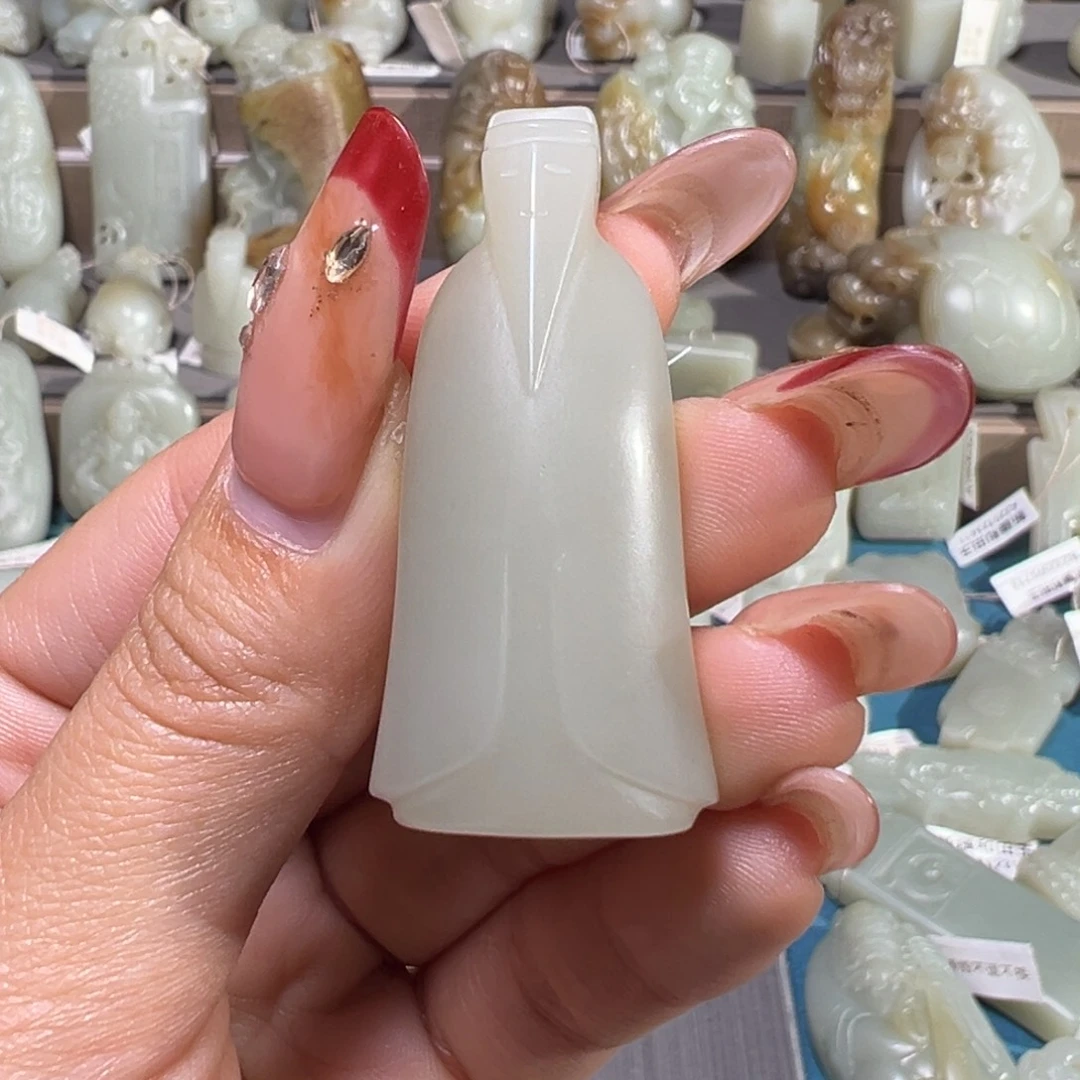 和田玉（糖玉）未镶嵌颈饰