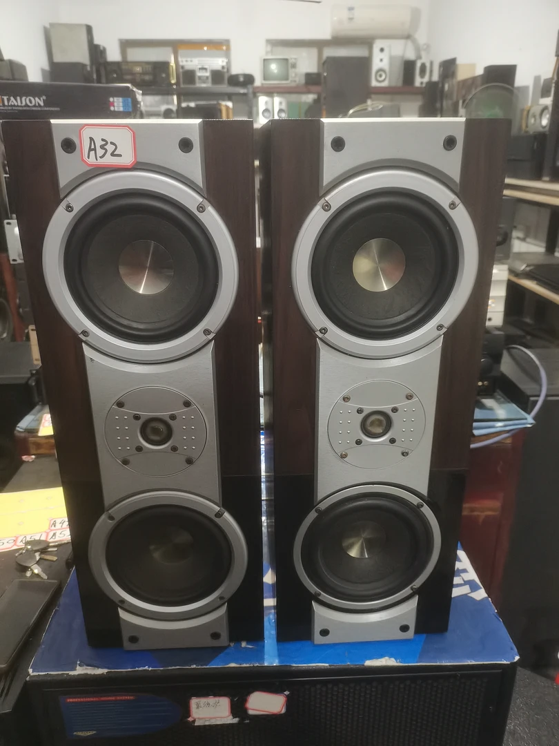 A32号书架音响 5寸 运费自理