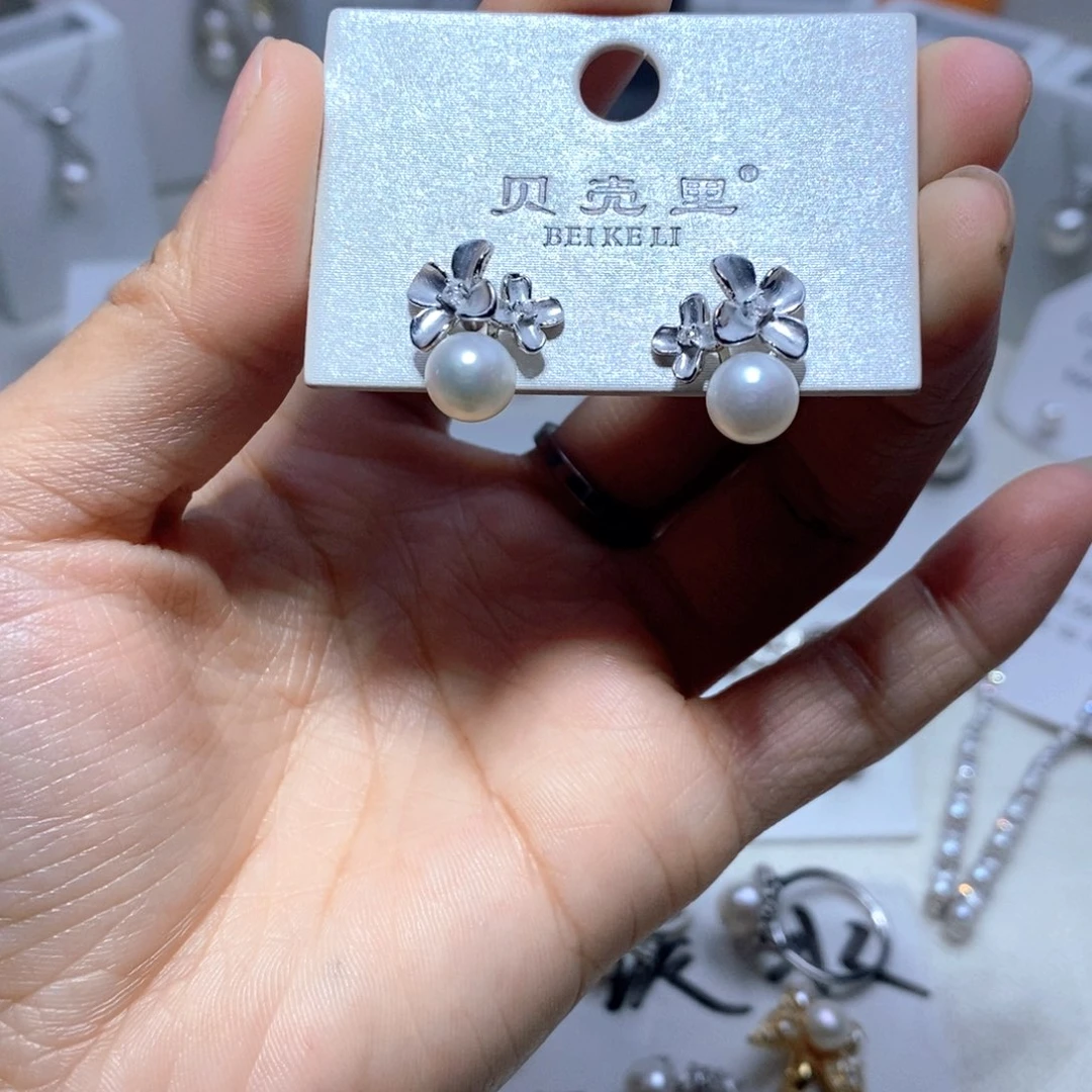 淡水珍珠耳饰未镶嵌