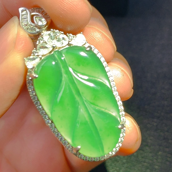 翡翠银S925镶嵌颈饰