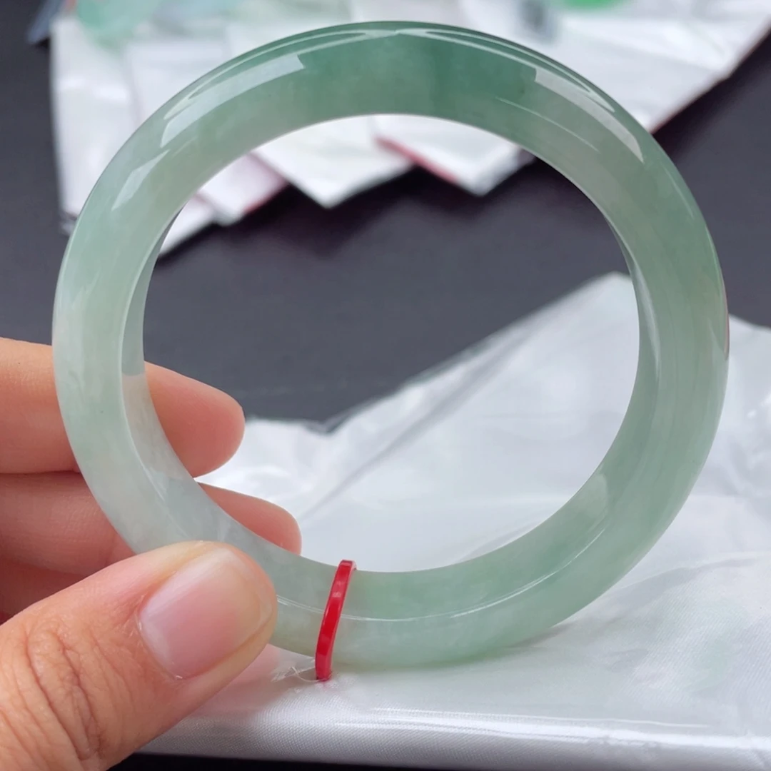 翡翠手镯未镶嵌58.7正圈