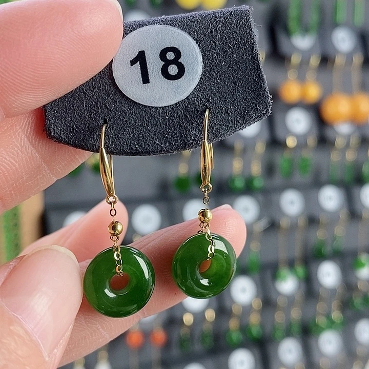 和田玉耳饰18K金镶嵌