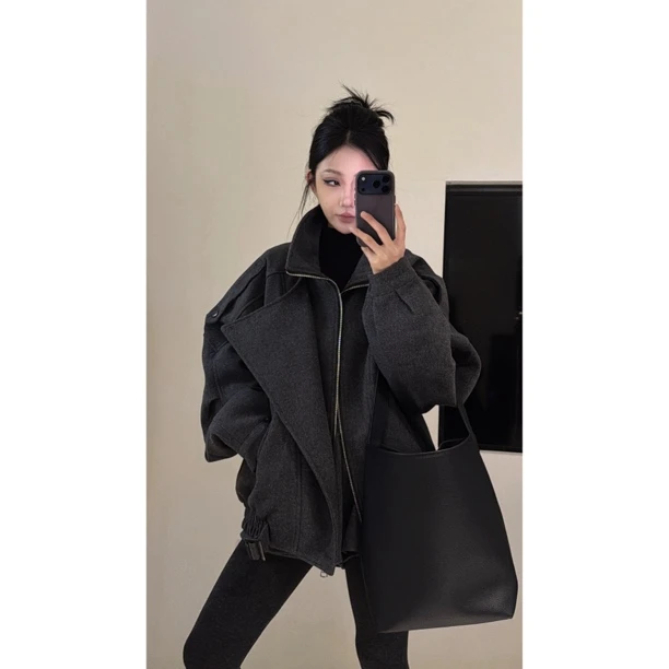 2025/冬/酷飒设计感男友风呢料套装 15816#