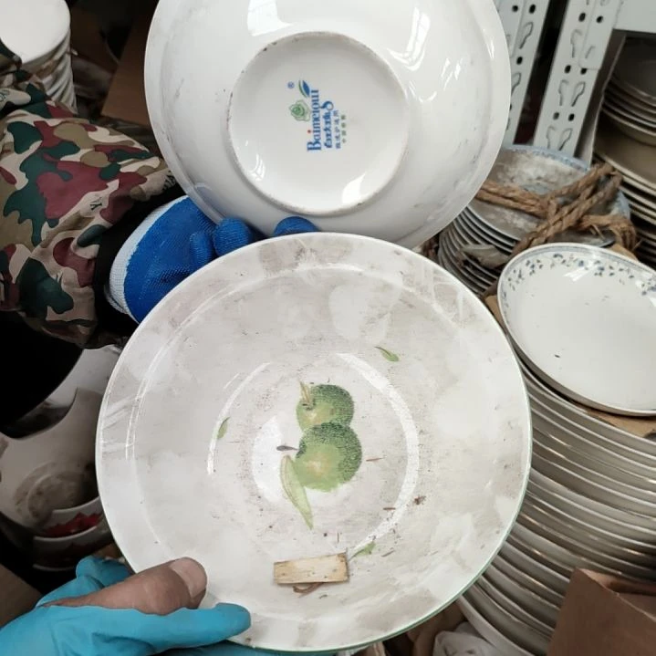 摆件陶瓷盘子碗啥都有