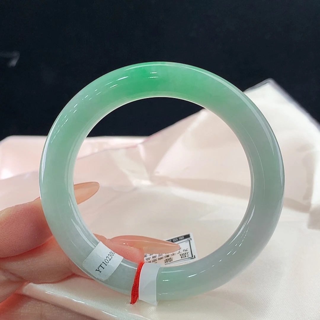 【闪购商品】未镶嵌手镯翡翠圆52
