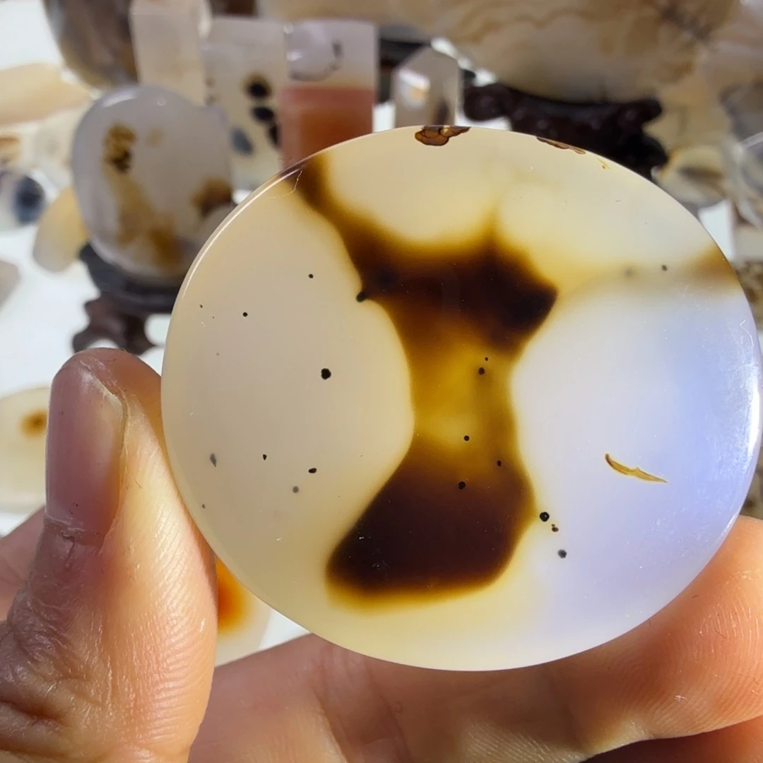 玛瑙/玉髓未镶嵌珠宝半成品