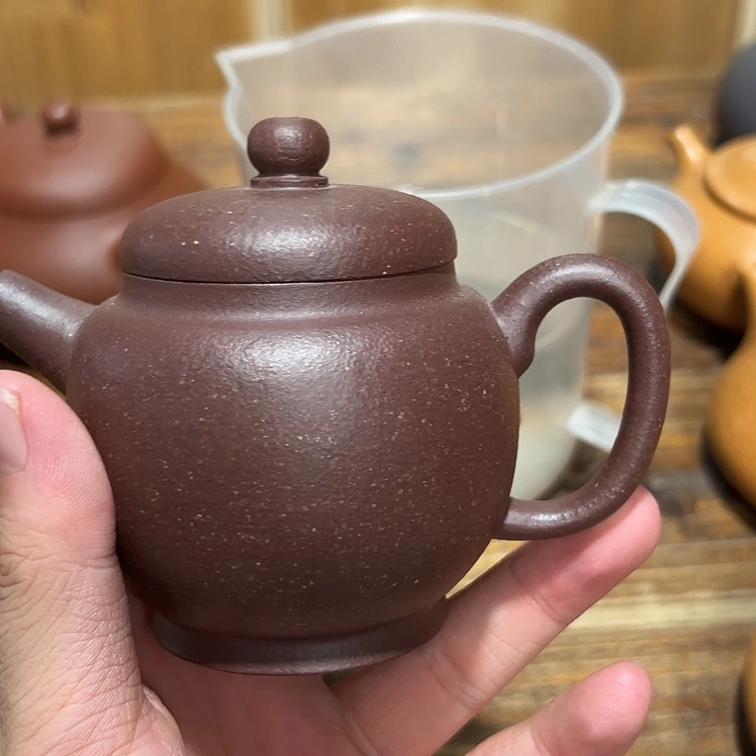 茶壶紫砂紫砂的味道很