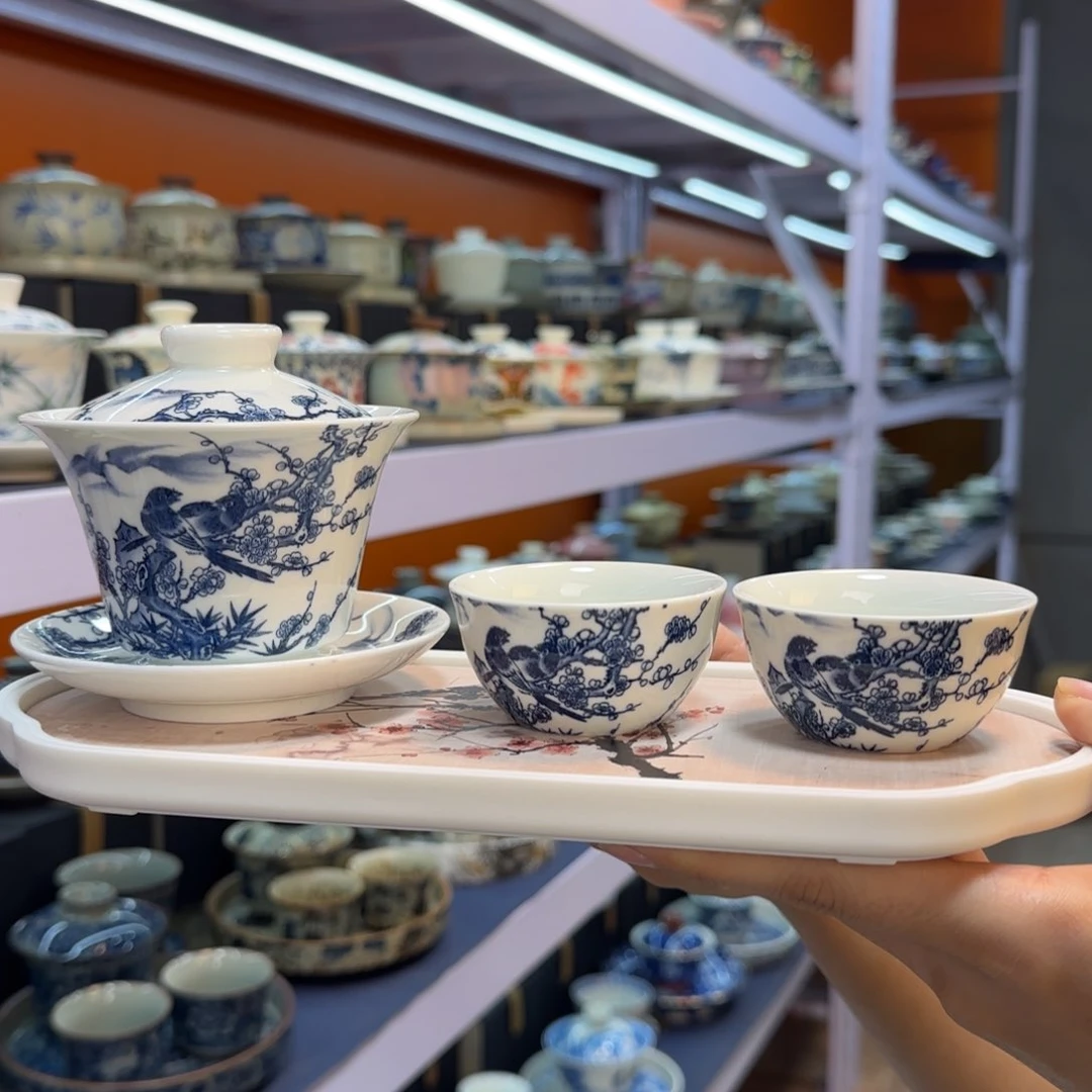 我在外面吃饭呢你在哪了我在外面