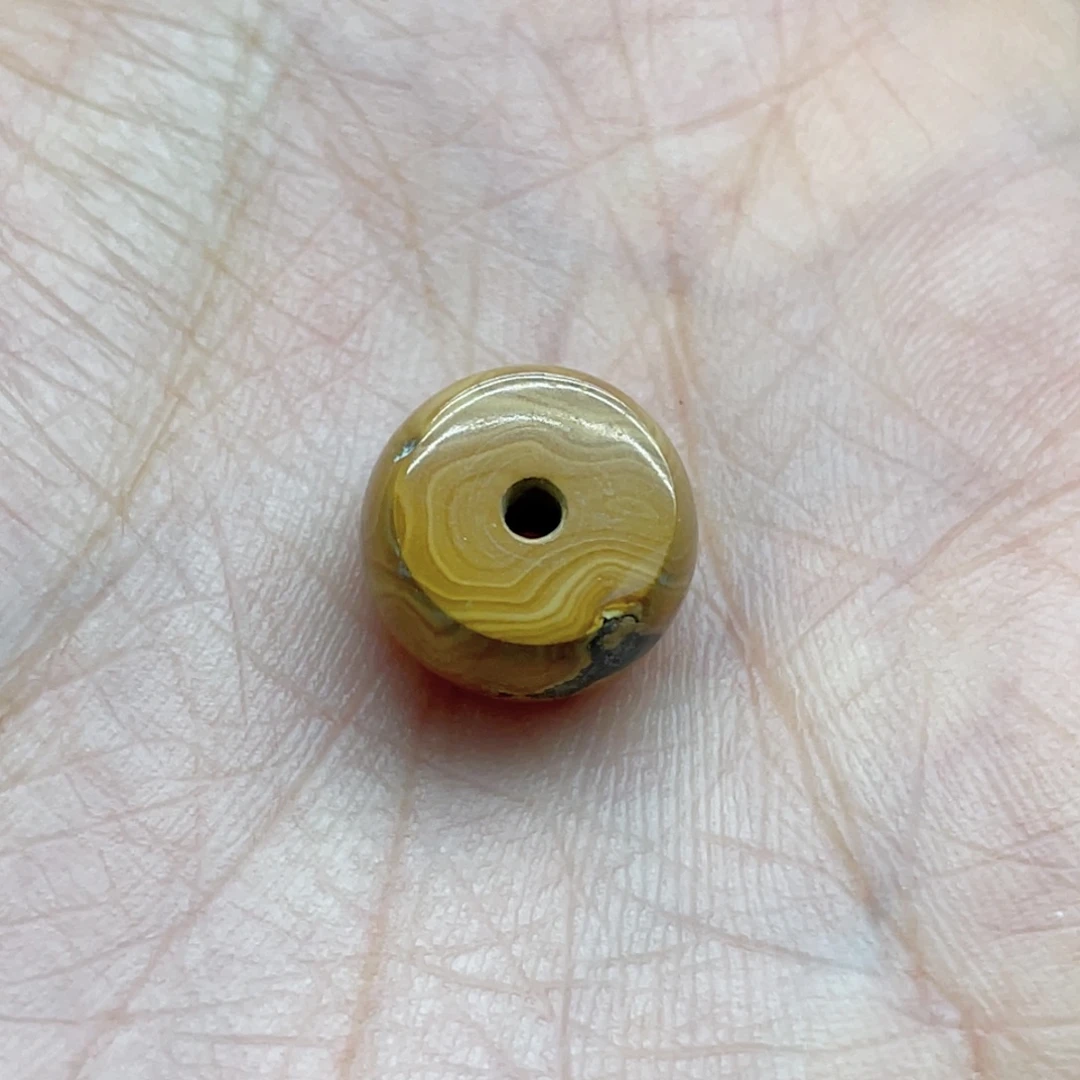 未镶嵌南红玛瑙珠宝奇石