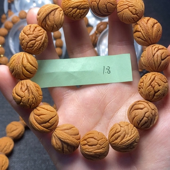 吊坠桃核秦岭山野生桃核