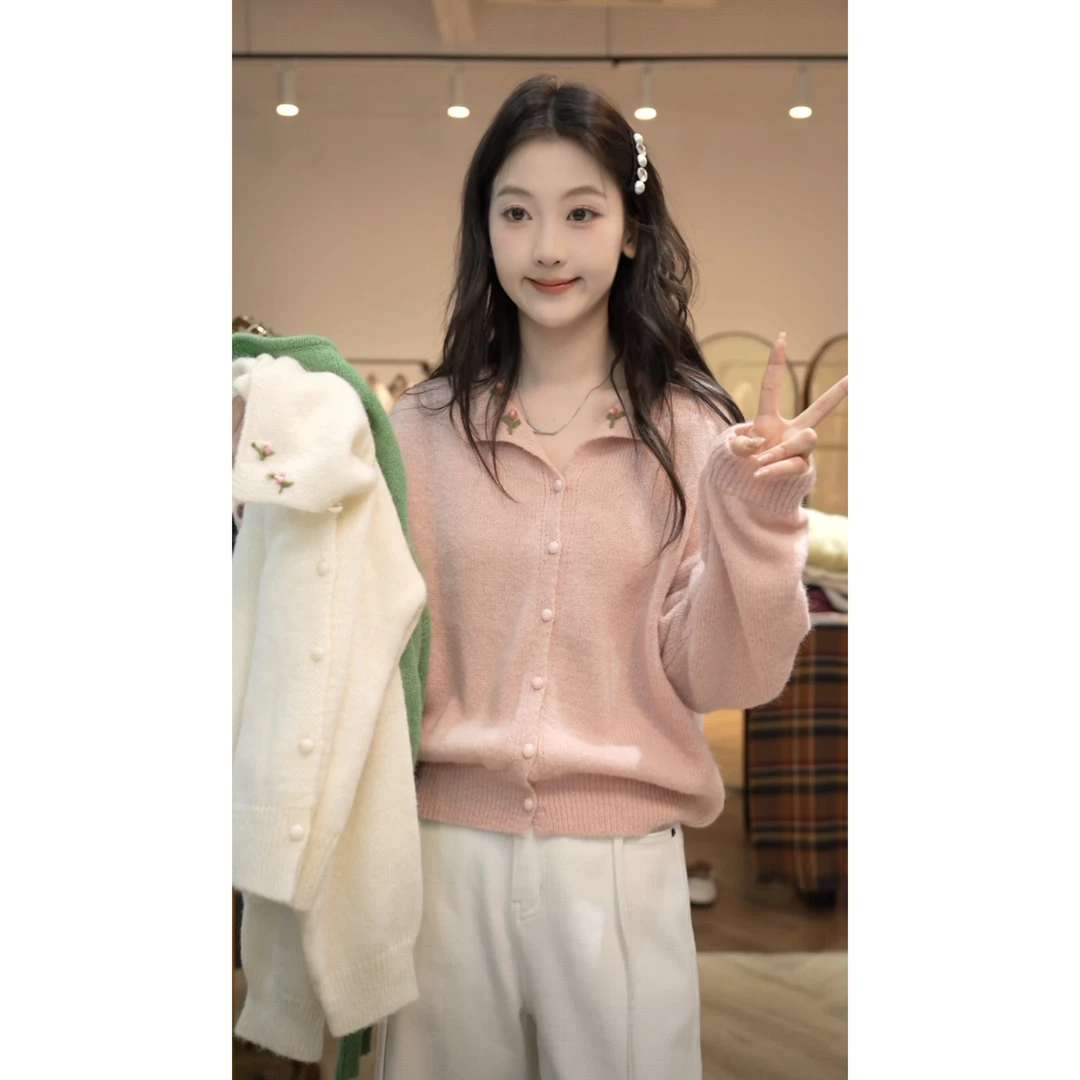 闵笑一【甜心花蕾】设计款秋季温柔显瘦气质甜美休闲上衣丨R147