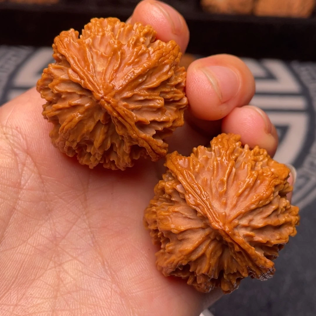 文玩核桃吊坠秦岭核桃50