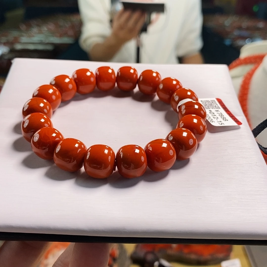 未镶嵌东山料  12+mm  多样性发一南红玛瑙