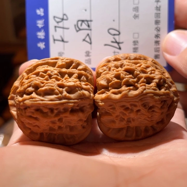 文玩核桃吊坠文玩