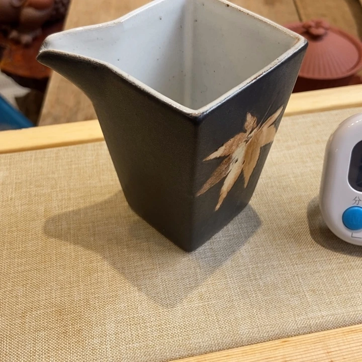 紫砂茶宠明***好雕塑作品