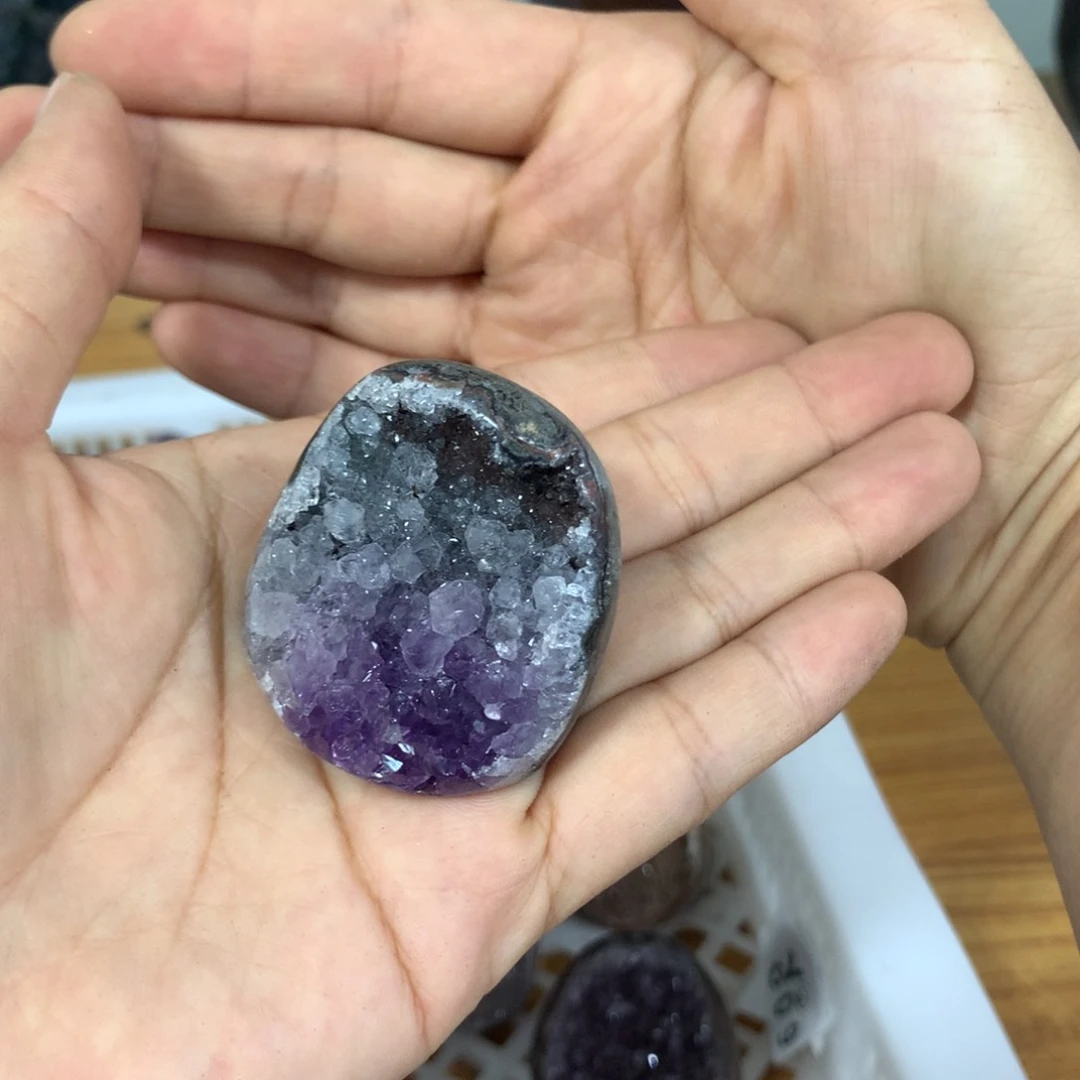 紫晶摆件未镶嵌事***洋水晶