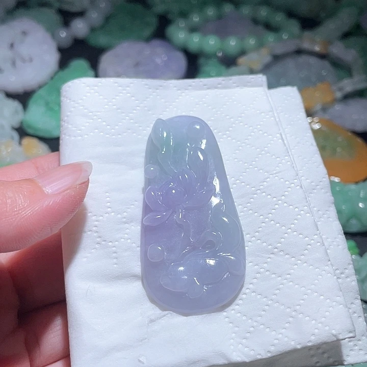 颈饰未镶嵌翡翠天